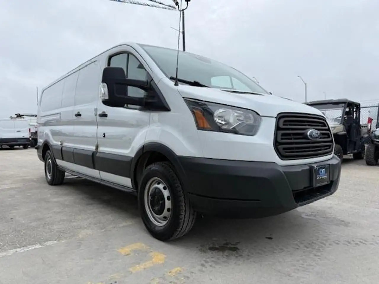 Ford Transit Cargo Van снимка Ford Transit Cargo Van