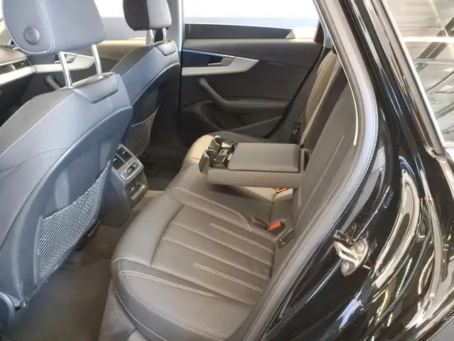 Audi A4 Allroad view 11