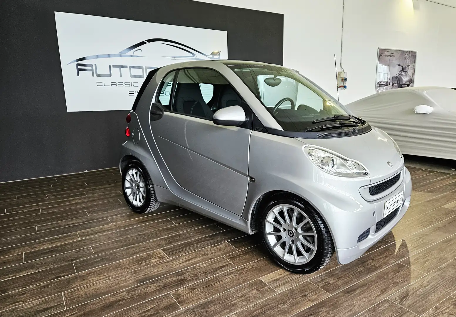 smart forTwo 1.0 mhd Passion 71cv Zilver - 2