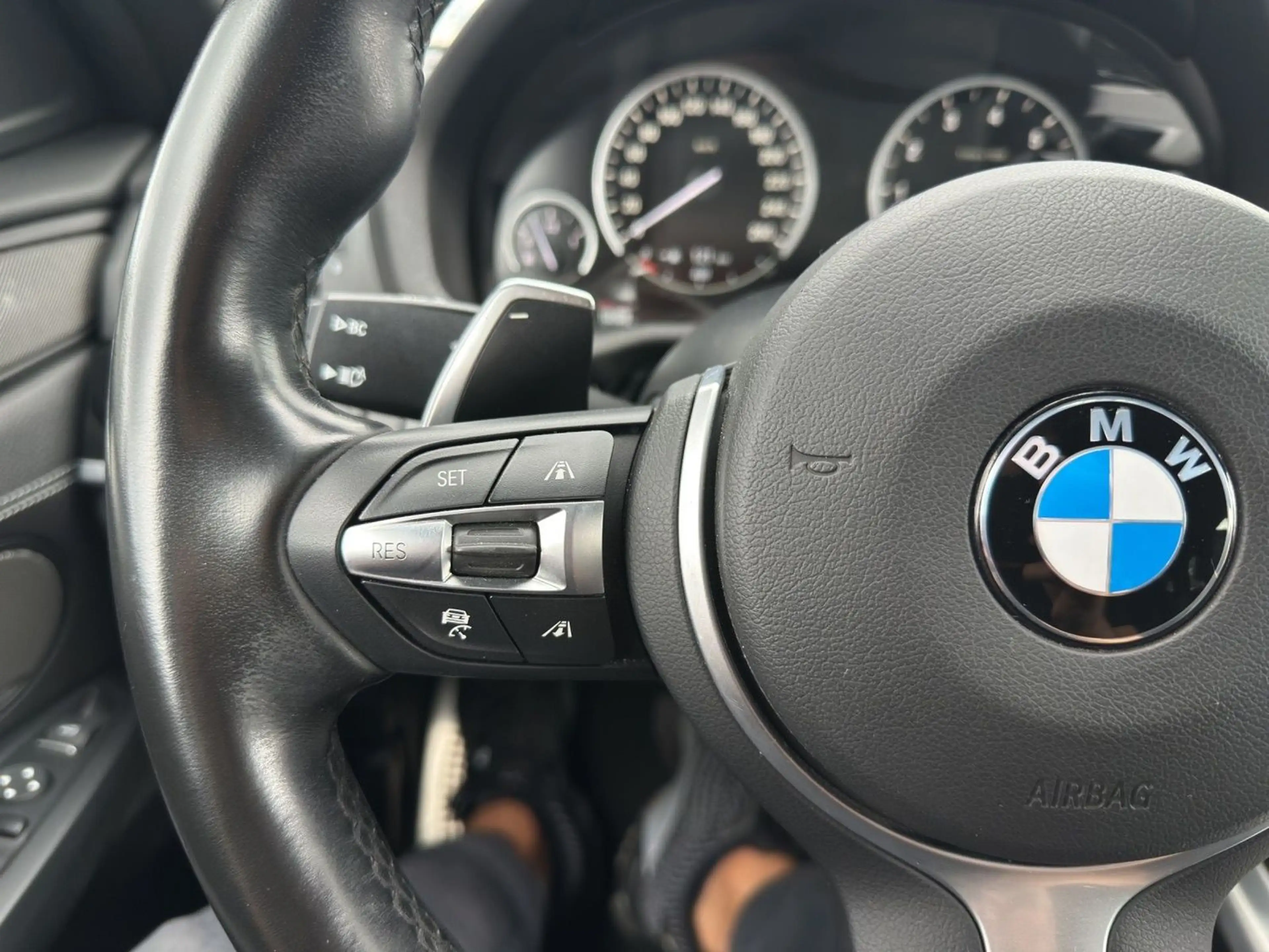 BMW X4 M40 i  Leder schwarz  Innovations-Paket  LED — photo 15