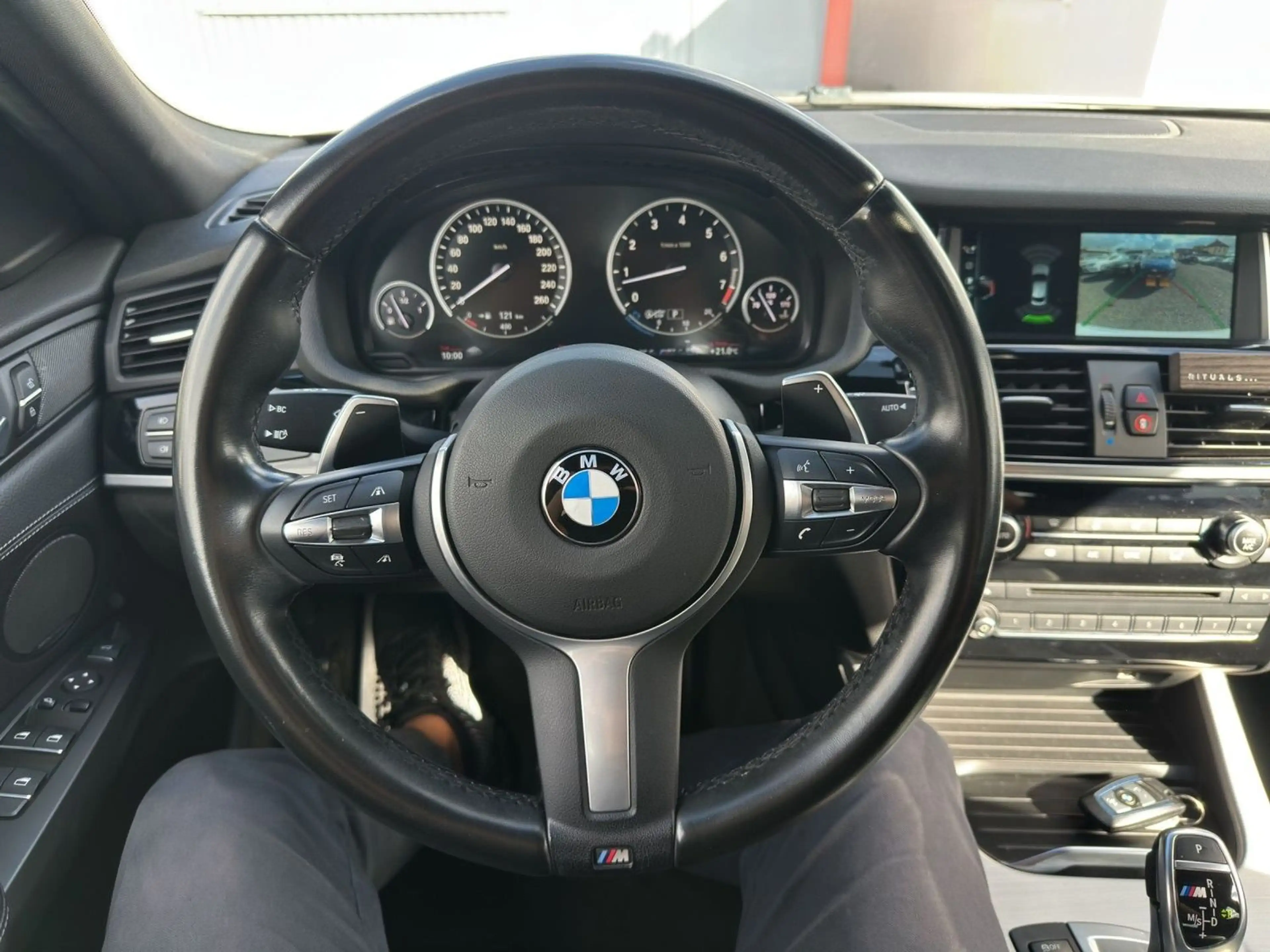 BMW X4 M40 i  Leder schwarz  Innovations-Paket  LED — photo 13