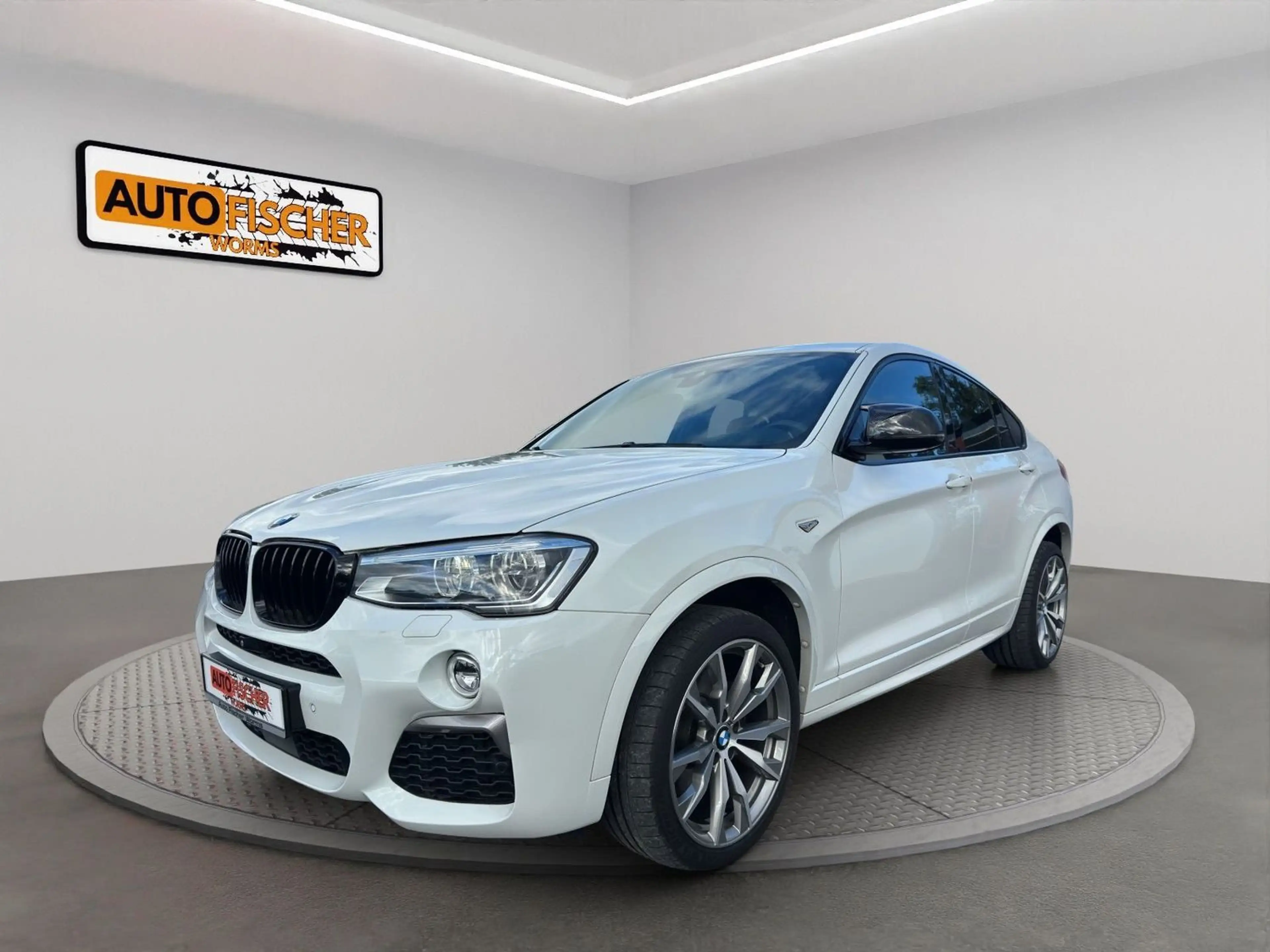 BMW X4 M40 i  Leder schwarz  Innovations-Paket  LED — photo 3