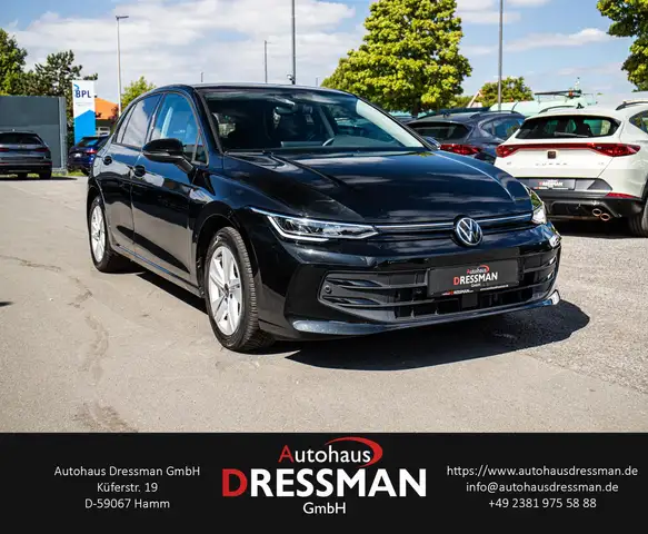 Volkswagen Golf view 3
