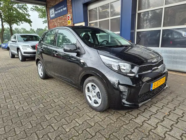 Kia Picanto view 5