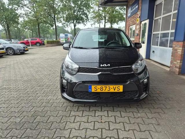 Kia Picanto view 9