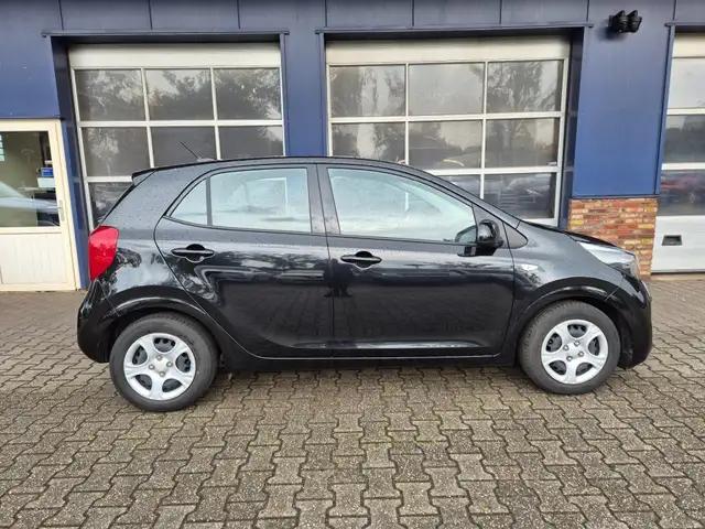 Kia Picanto view 8