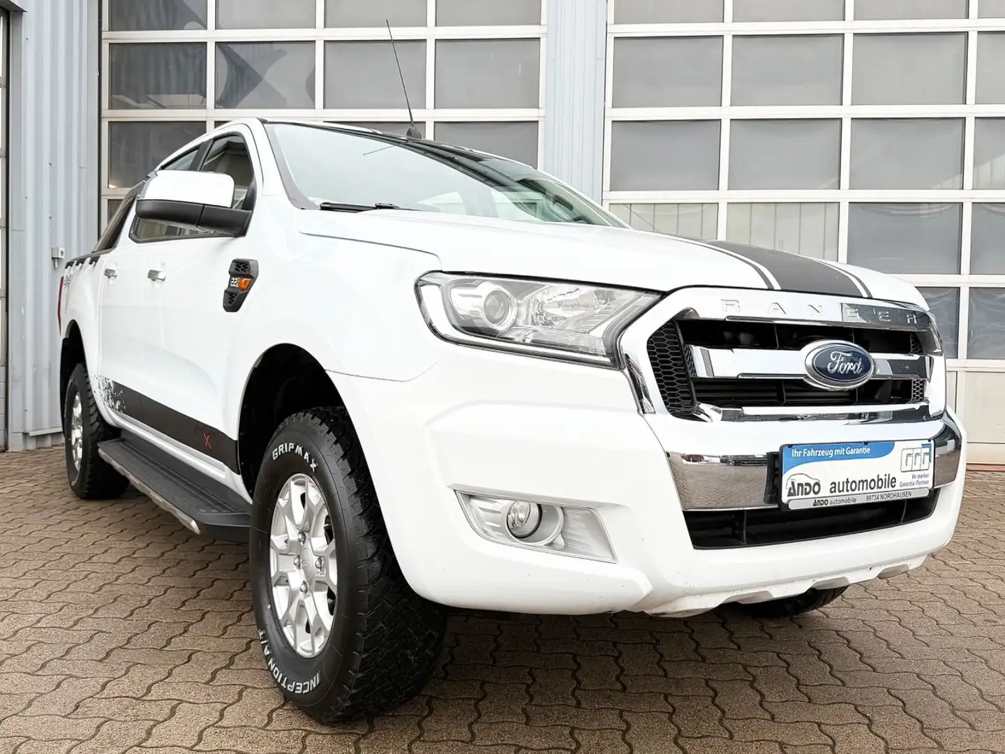 Ford Ranger 2.2 XLT Doppelkabine 4x4 Klima/AHK/EU6 Weiß - 2