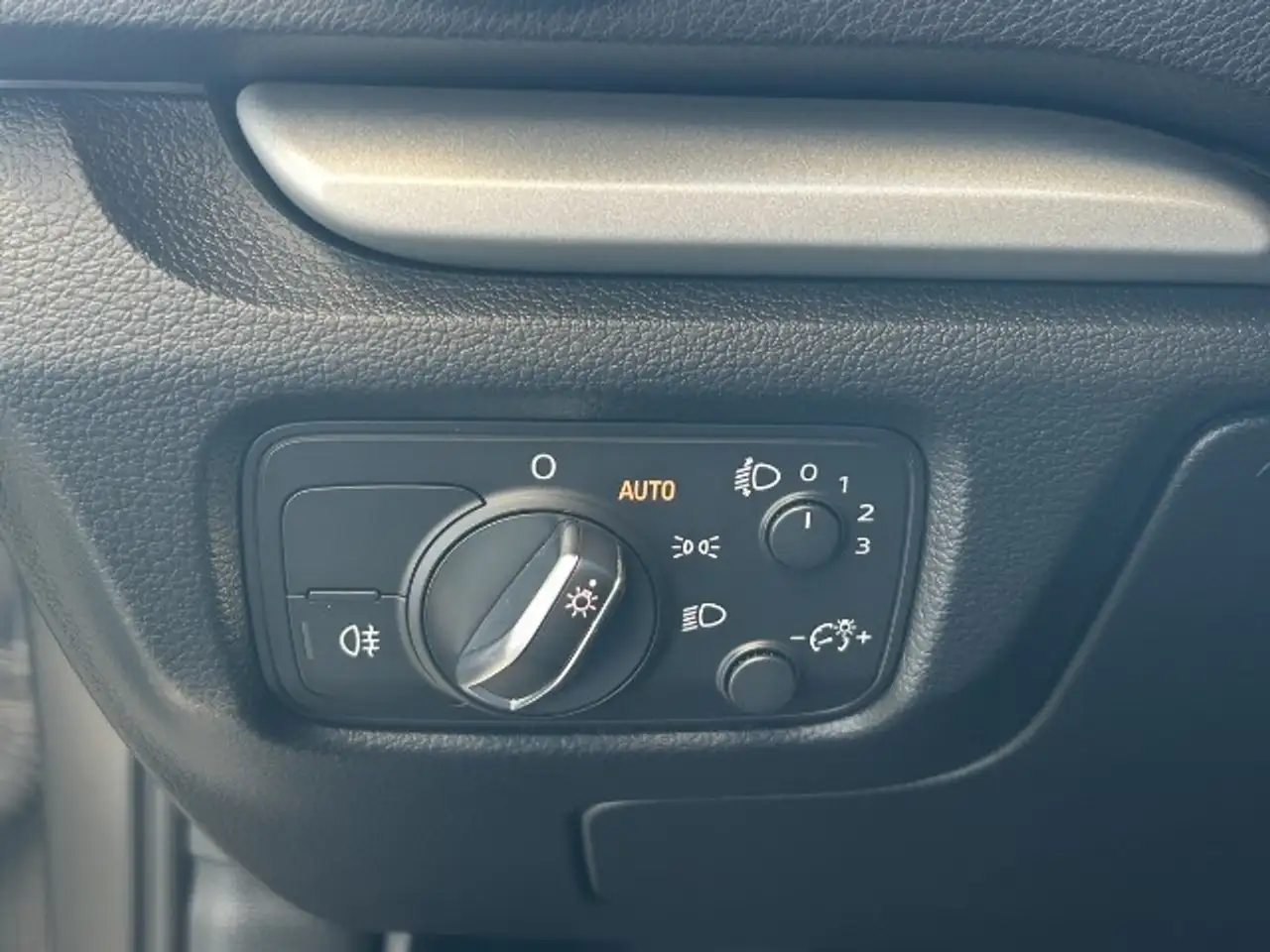 Audi A3 Sportback 1.4 TFSI Attraction Ultra — photo 9