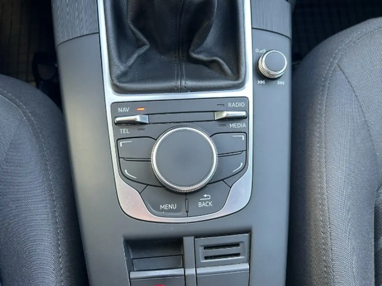 Audi A3 Sportback 1.4 TFSI Attraction Ultra — photo 7