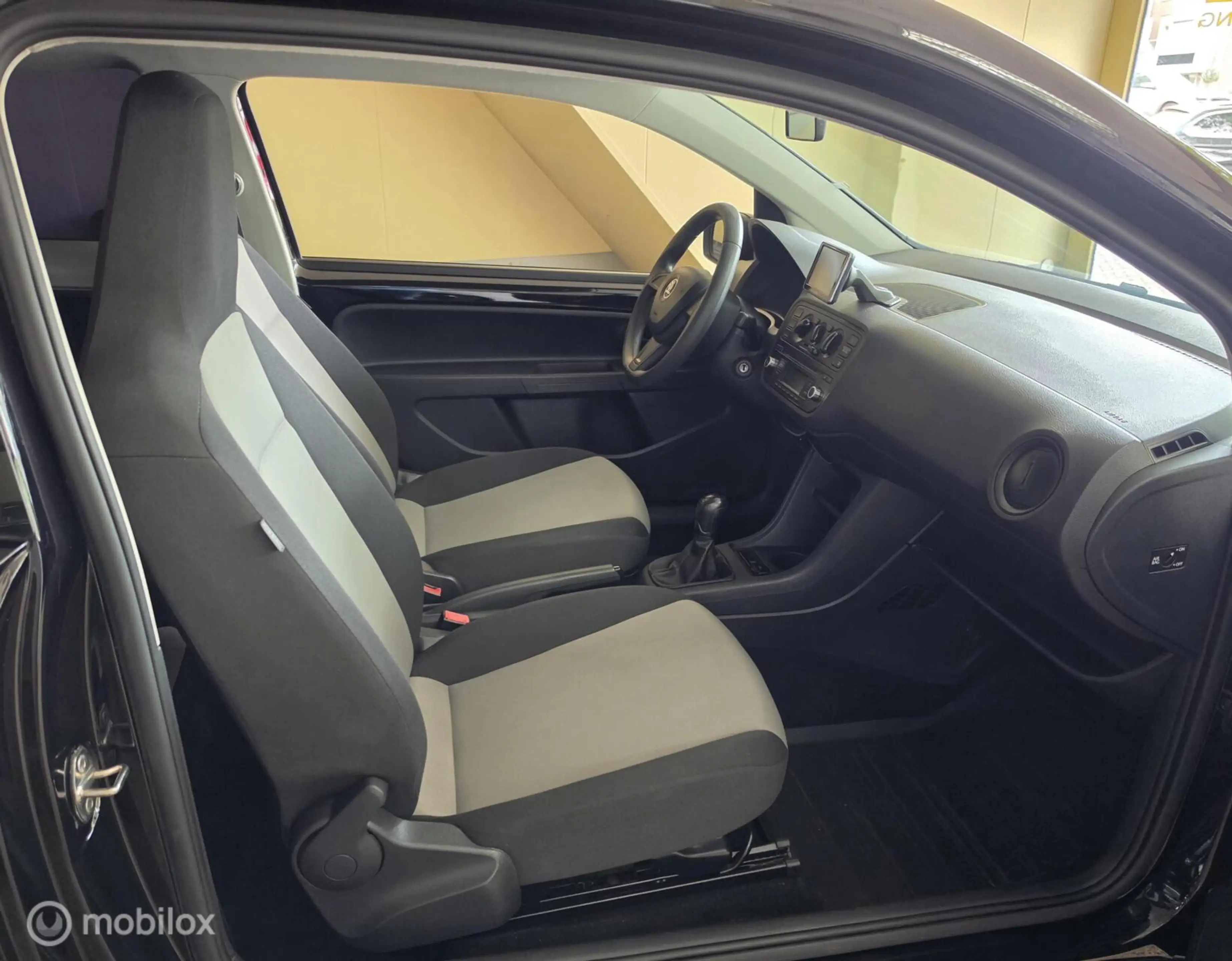 Skoda Citigo 1.0 Greentech Active Airco. Navigatie — photo 10