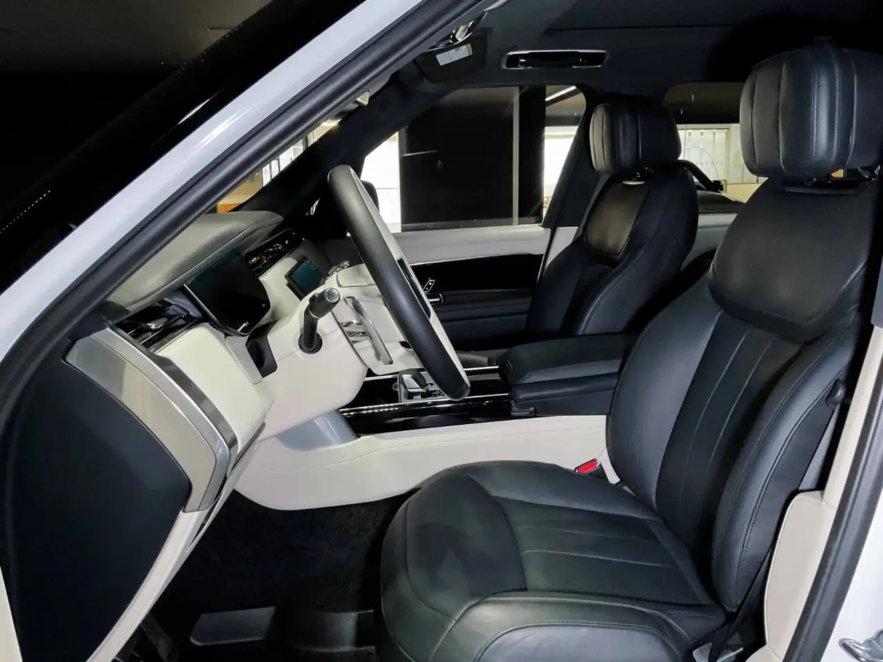 Land Rover Range Rover снимка Land Rover Range Rover