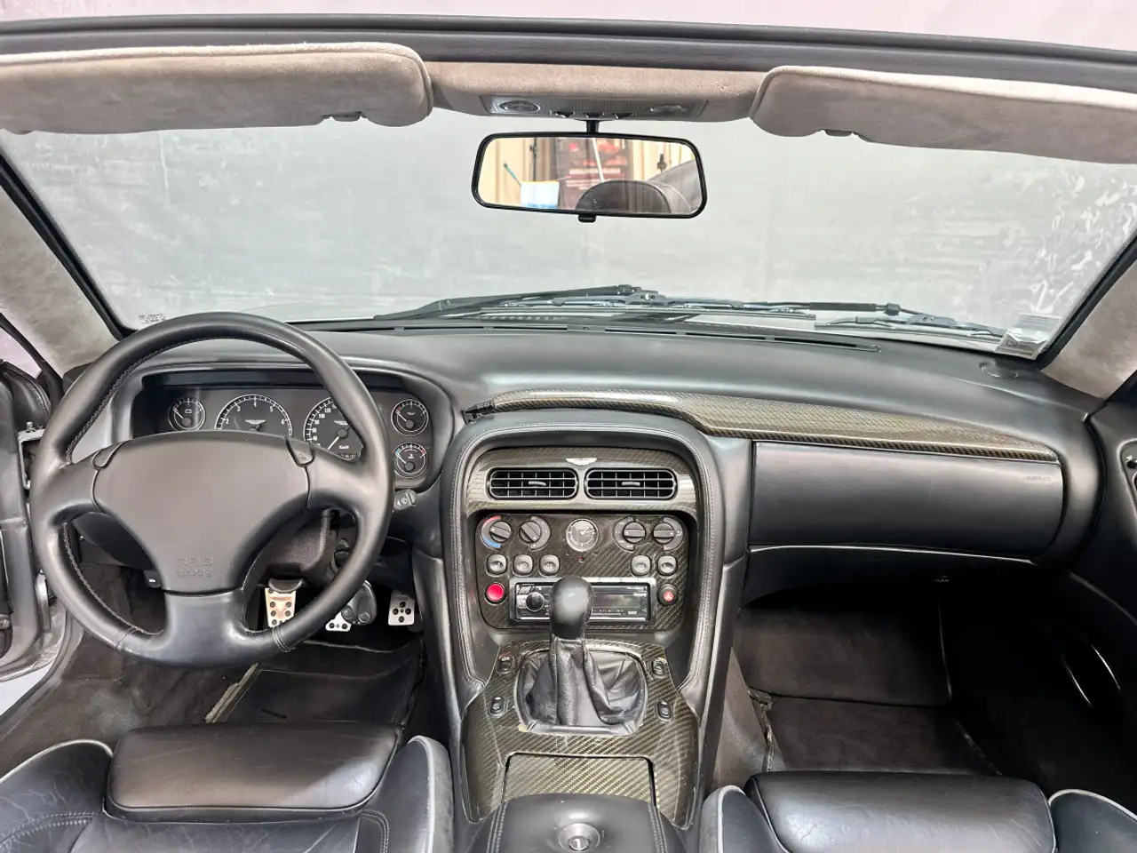 Aston Martin DB7 Volante V12 5.9 420ch BVM5, foto 5
