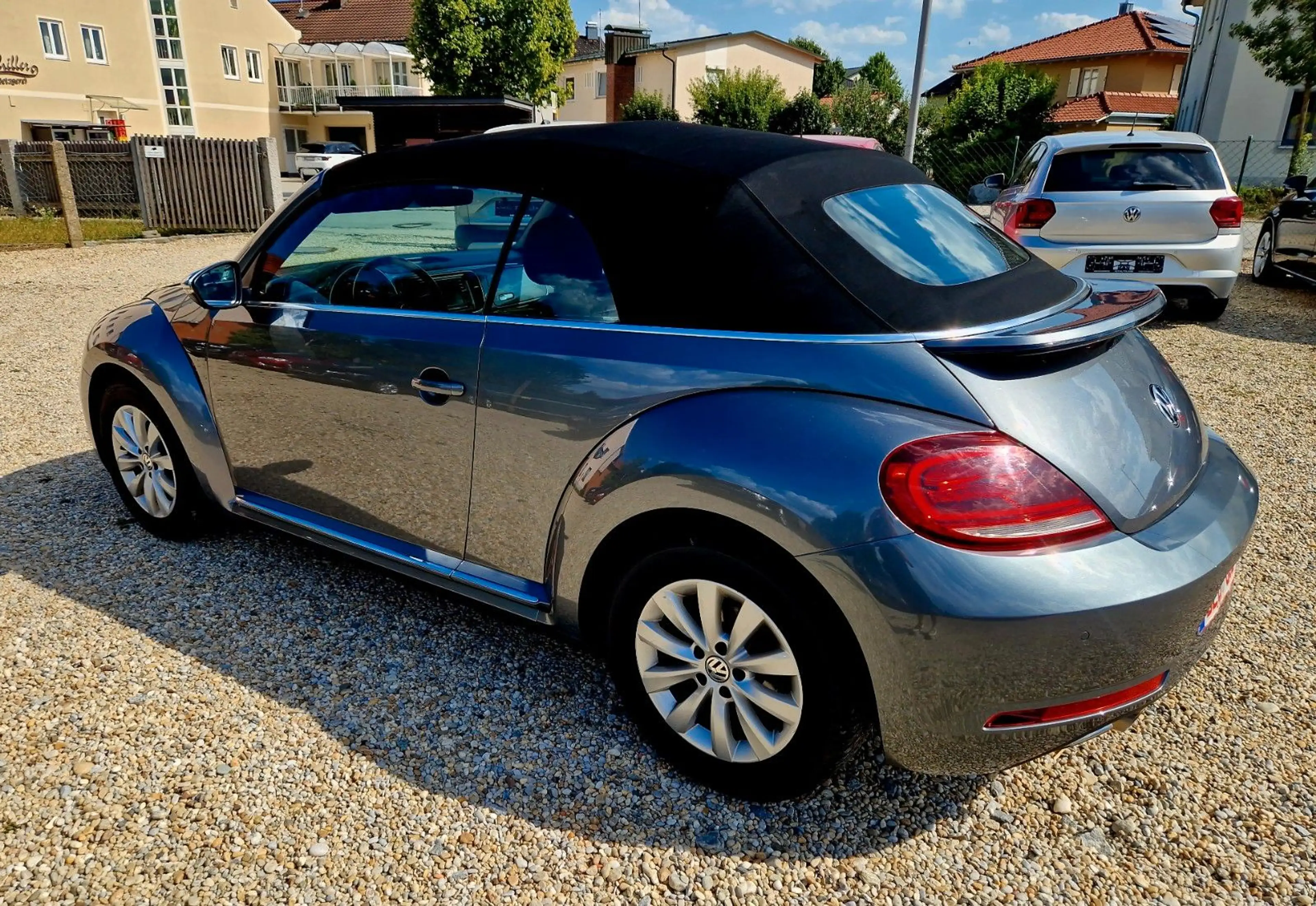 Volkswagen Beetle 2.0 TDI Cabrio Top-Ausstattung — photo 5
