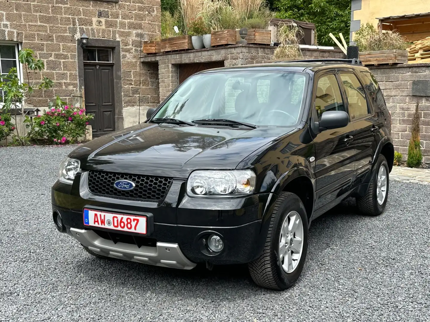 Ford Maverick Highclass 1Hand Scheckheft 4x4 Garantie Чорний - 1
