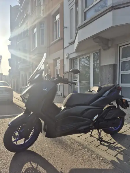 Yamaha X-Max 125 - foto 4