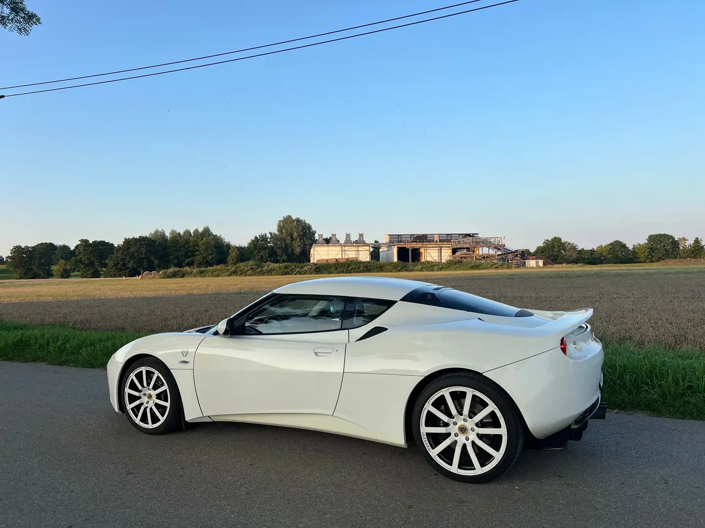 Lotus Evora Evora 2+2 Weiß - 2