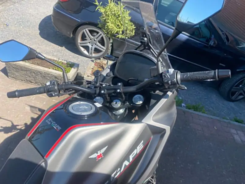 Moto Morini X-Cape - foto 2