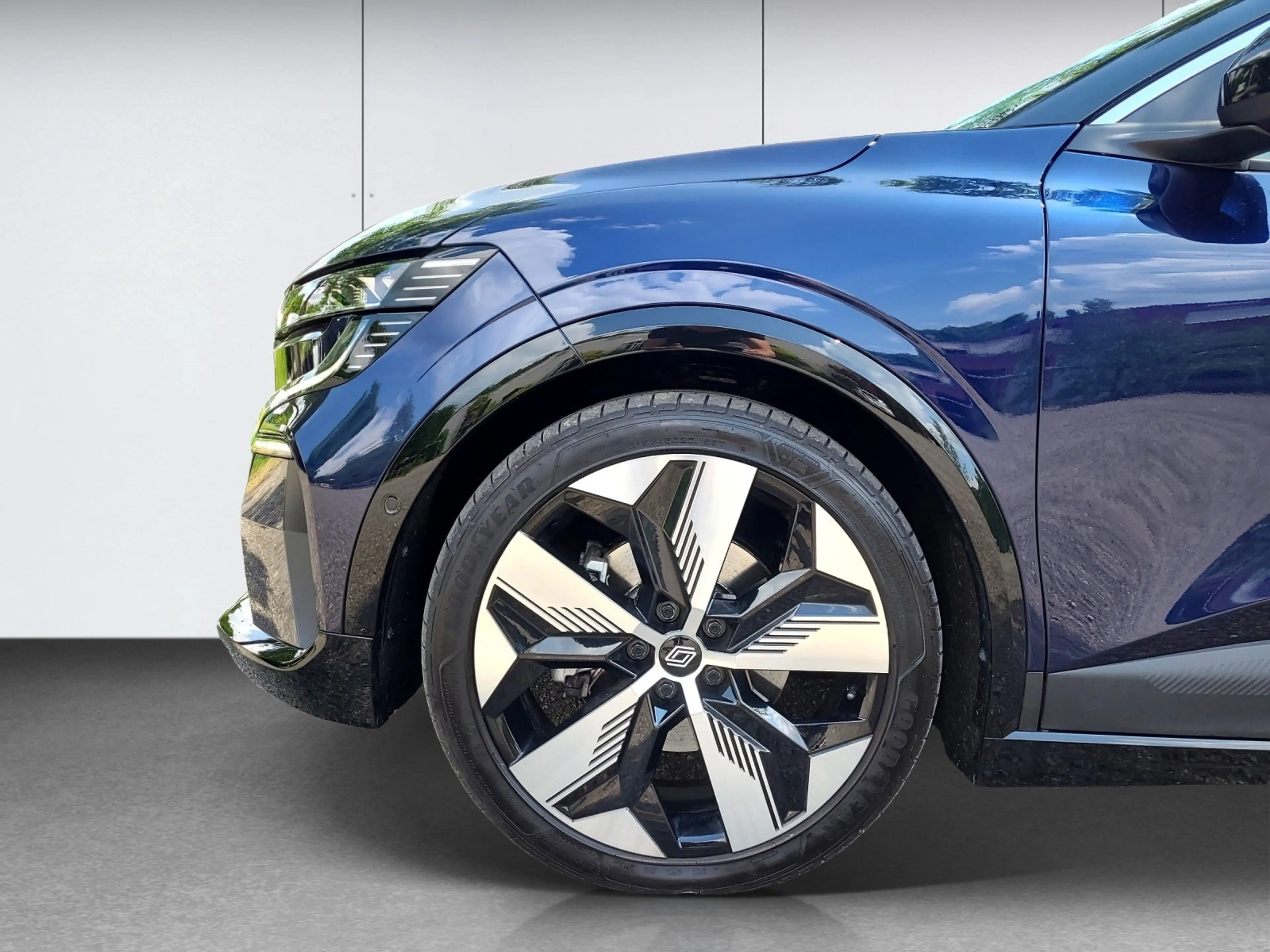 Renault Megane E-Tech TECHNO EV60 *NAVI* — photo 15