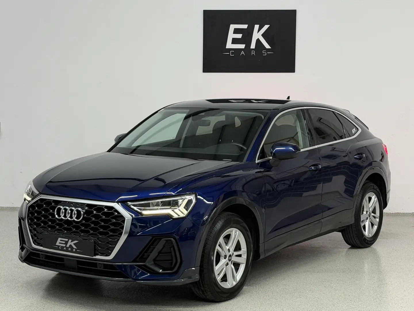 Audi Q3 35 TDI Sportback *AMBIENTE* *NAVI* *PDC* * SITZH* Blau - 1