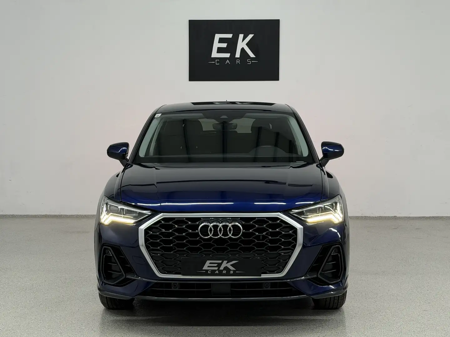 Audi Q3 35 TDI Sportback *AMBIENTE* *NAVI* *PDC* * SITZH* Blau - 2