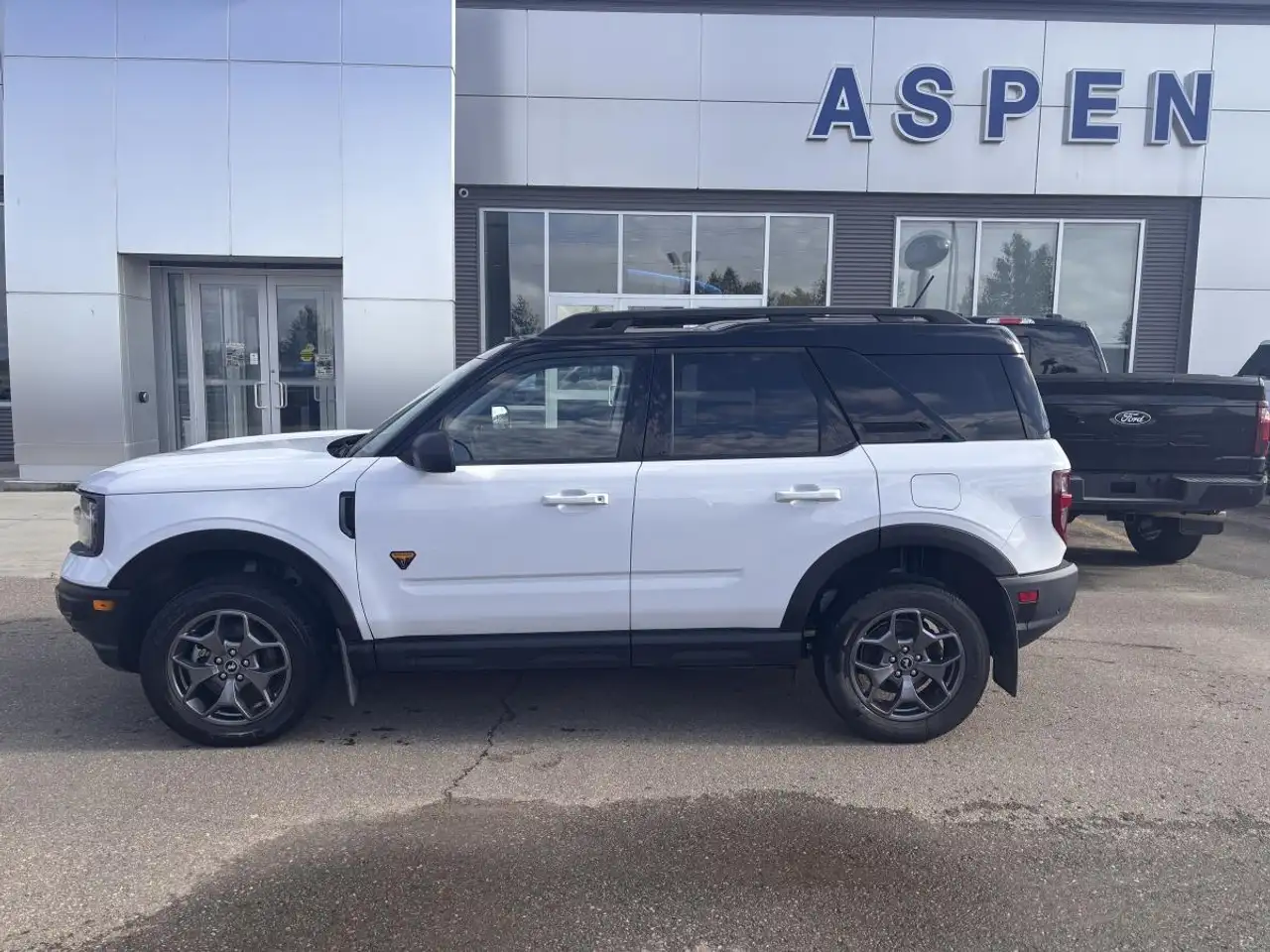 Ford Bronco Sport photo Ford Bronco Sport