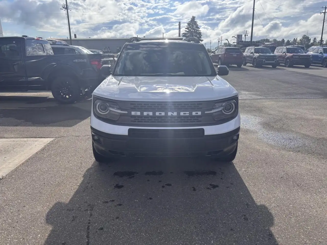 Ford Bronco Sport photo Ford Bronco Sport