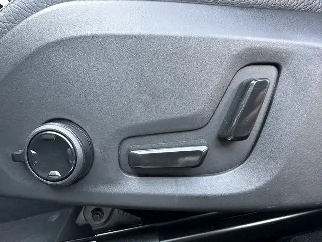 Volvo XC60 view 10