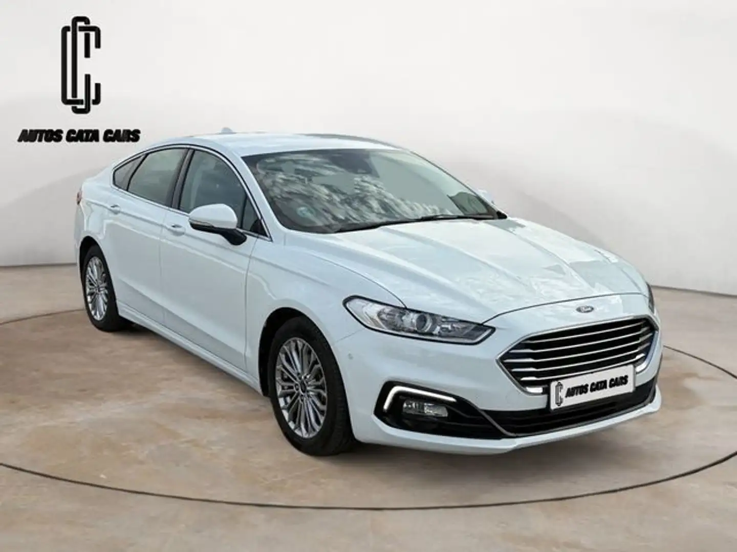 Ford Mondeo 2.0TDCI Titanium 150 Blanco - 1