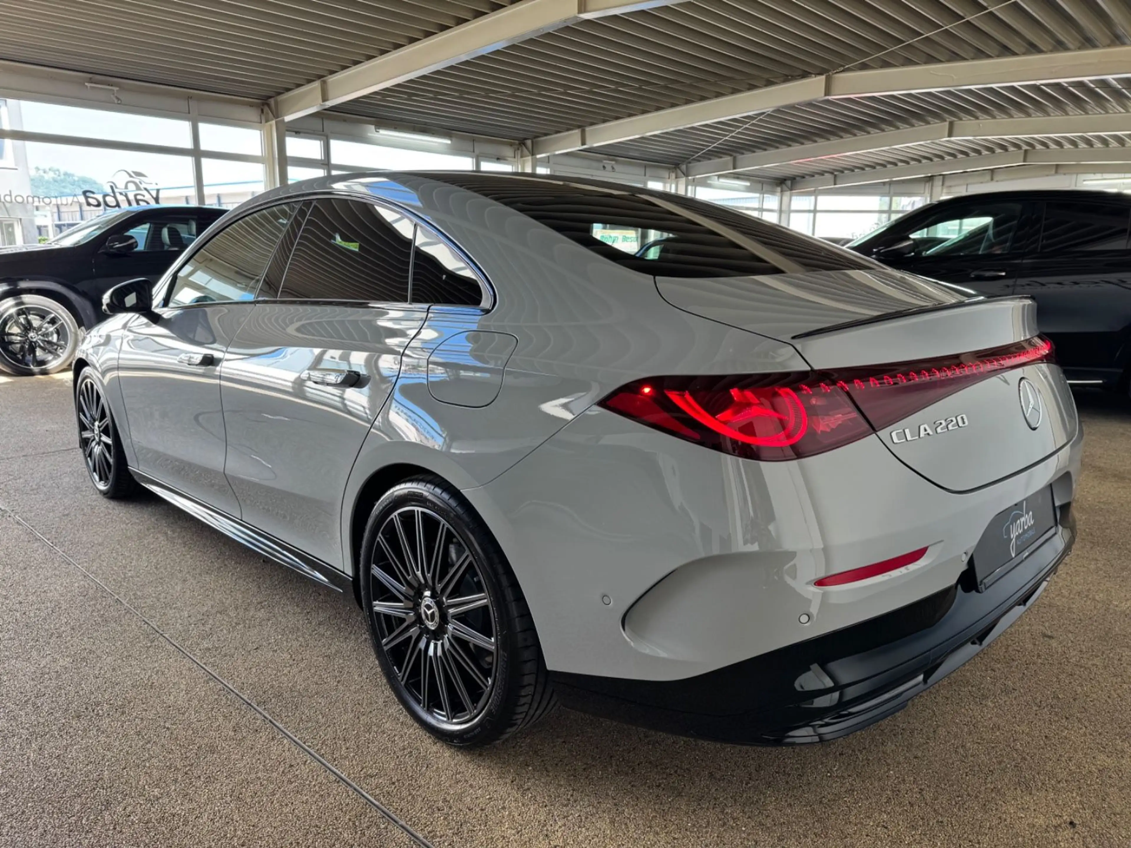 Mercedes-Benz CLA 220 AMG PREM+/SUPERSCREEN/AHK/HuD/360°/PANO — photo 9