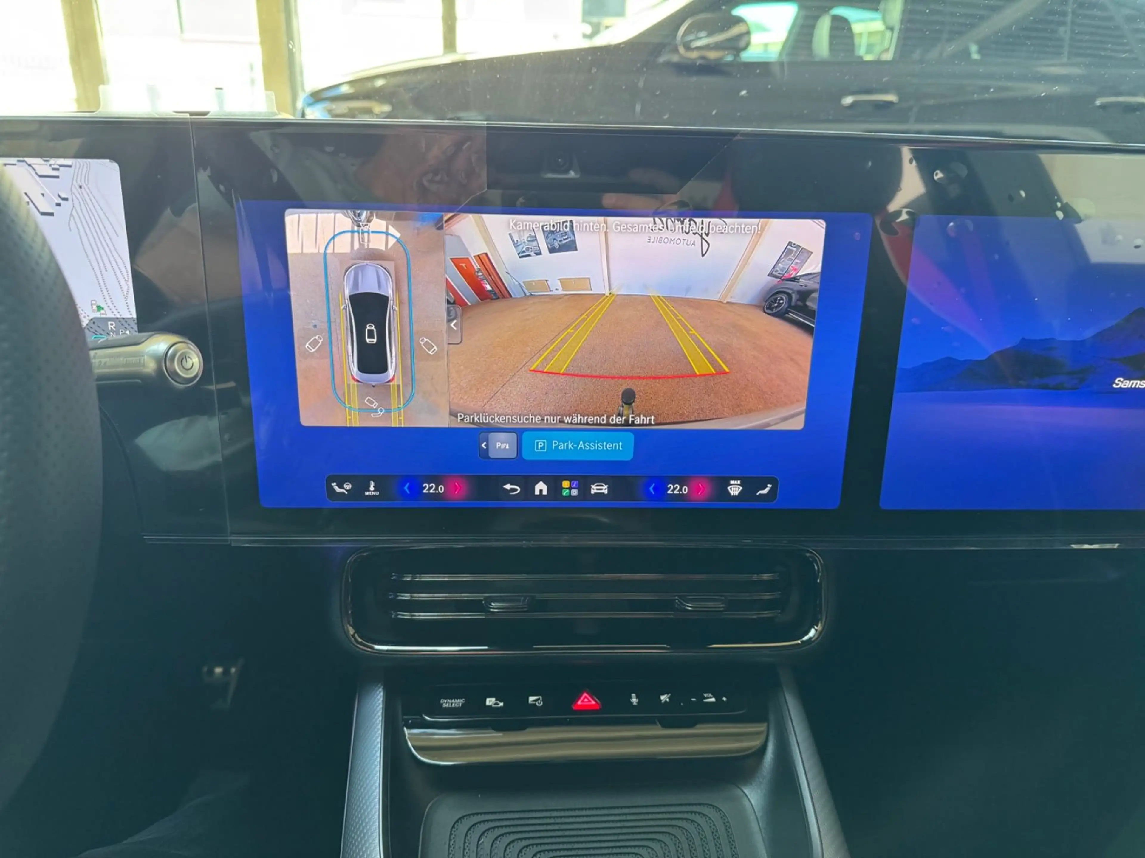 Mercedes-Benz CLA 220 AMG PREM+/SUPERSCREEN/AHK/HuD/360°/PANO — photo 7