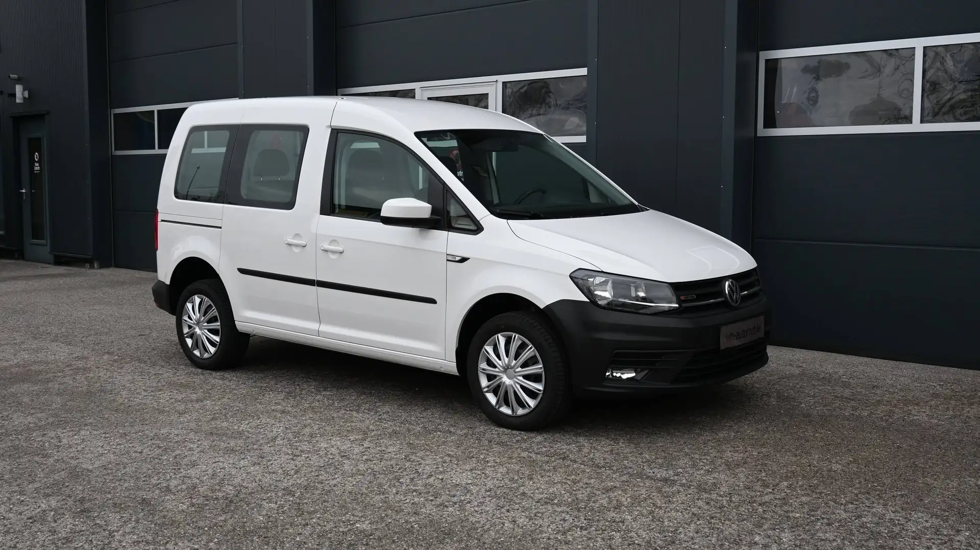 Volkswagen Caddy (Reserviert)Kombi 2,0 TDI 4MOTION / AHV / SH / EPH / Weiß - 2