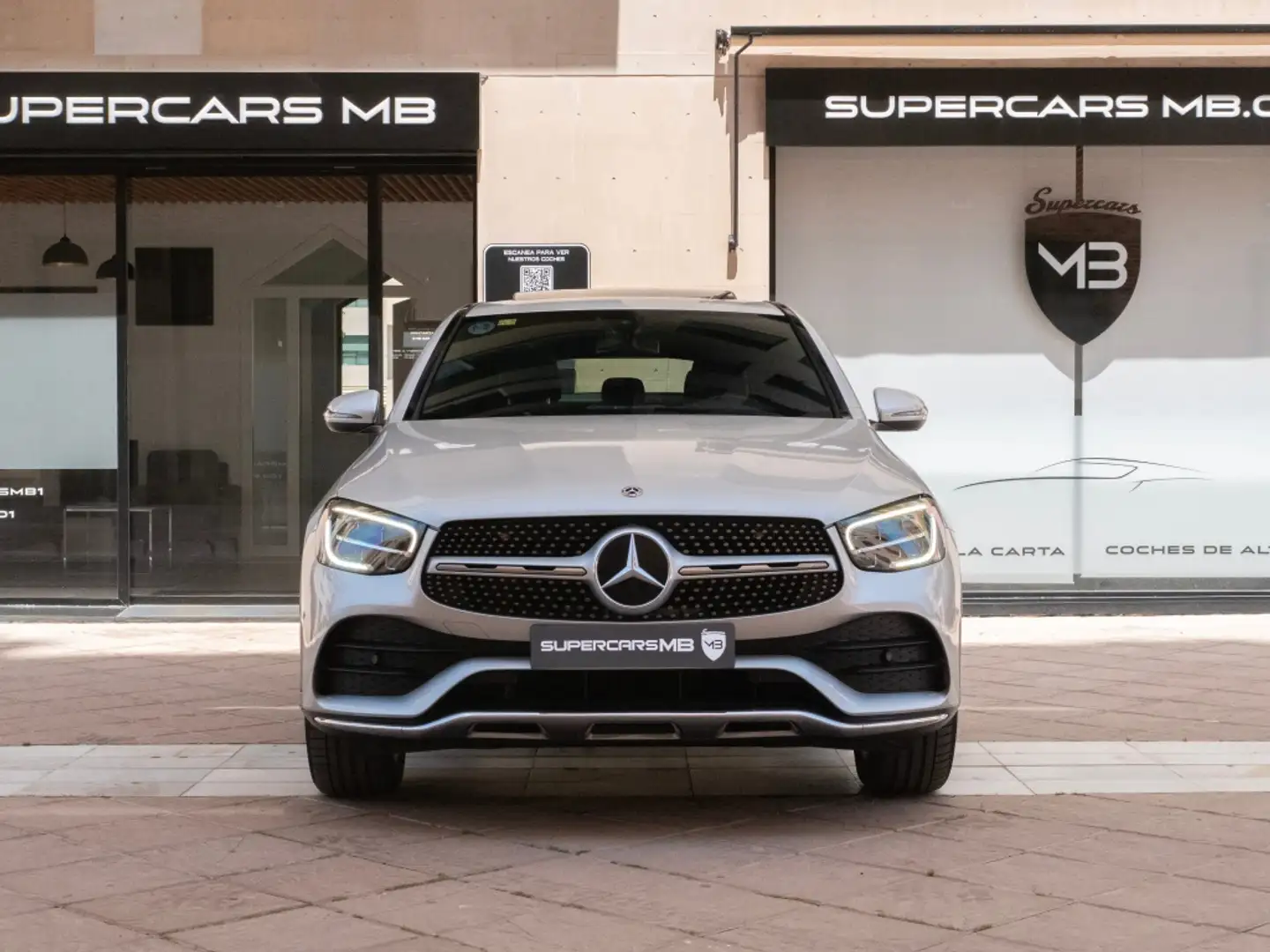 Mercedes-Benz GLC 220 220d 4Matic 9G-Tronic Plateado - 2