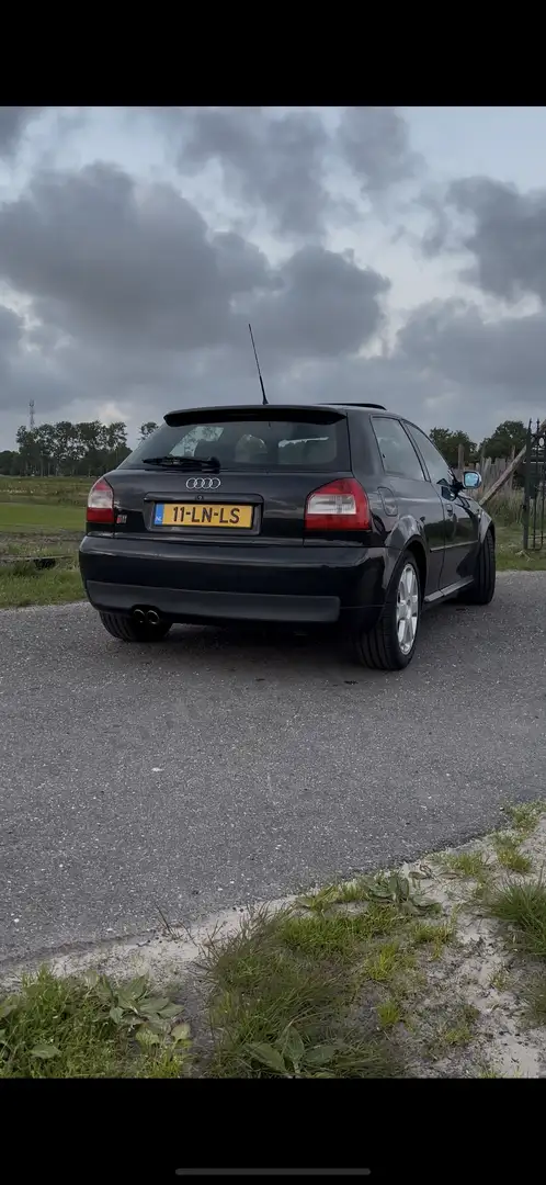 Audi S3 1.8 T quattro - 2