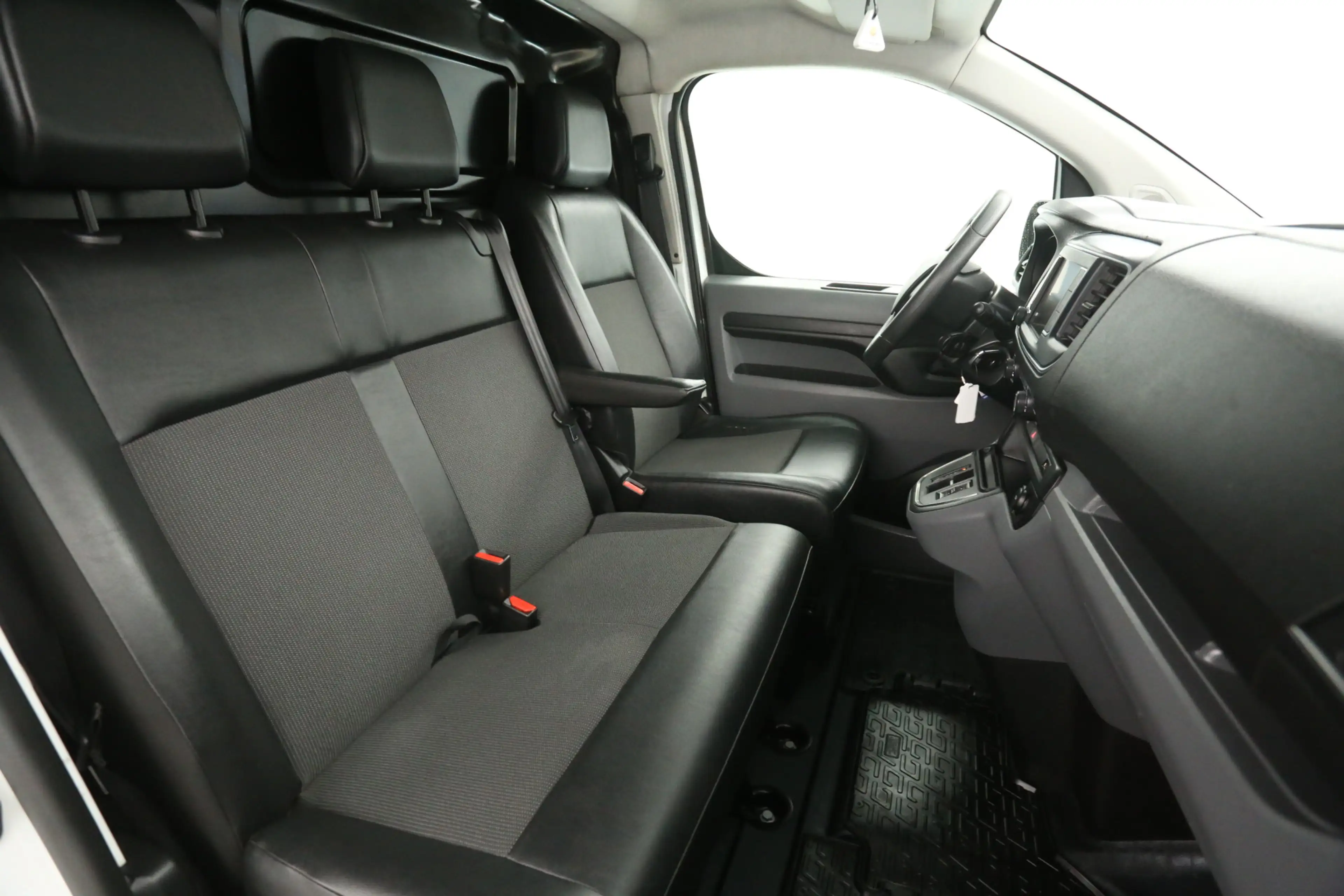 Opel Vivaro-e L2H1 75 kWh Long Range | Snelladen | SOH 96% | 3 Z — photo 12