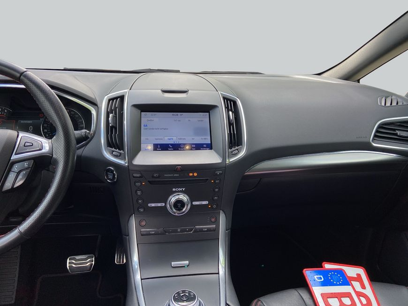Ford S-Max 2.5 Duratec FHEV ST-LINE — photo 15