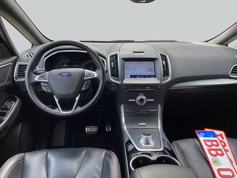 Ford S-Max 2.5 Duratec FHEV ST-LINE — photo 14