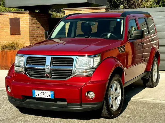 Dodge Nitro 2.8D aut.-4x4 inserib-Pelle-177000km-2009