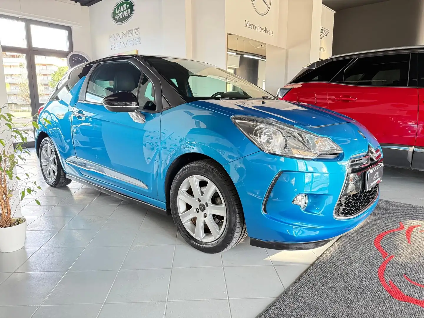 DS Automobiles DS 3 DS3 1.6 e-hdi (airdream) So Chic 90cv Blau - 2