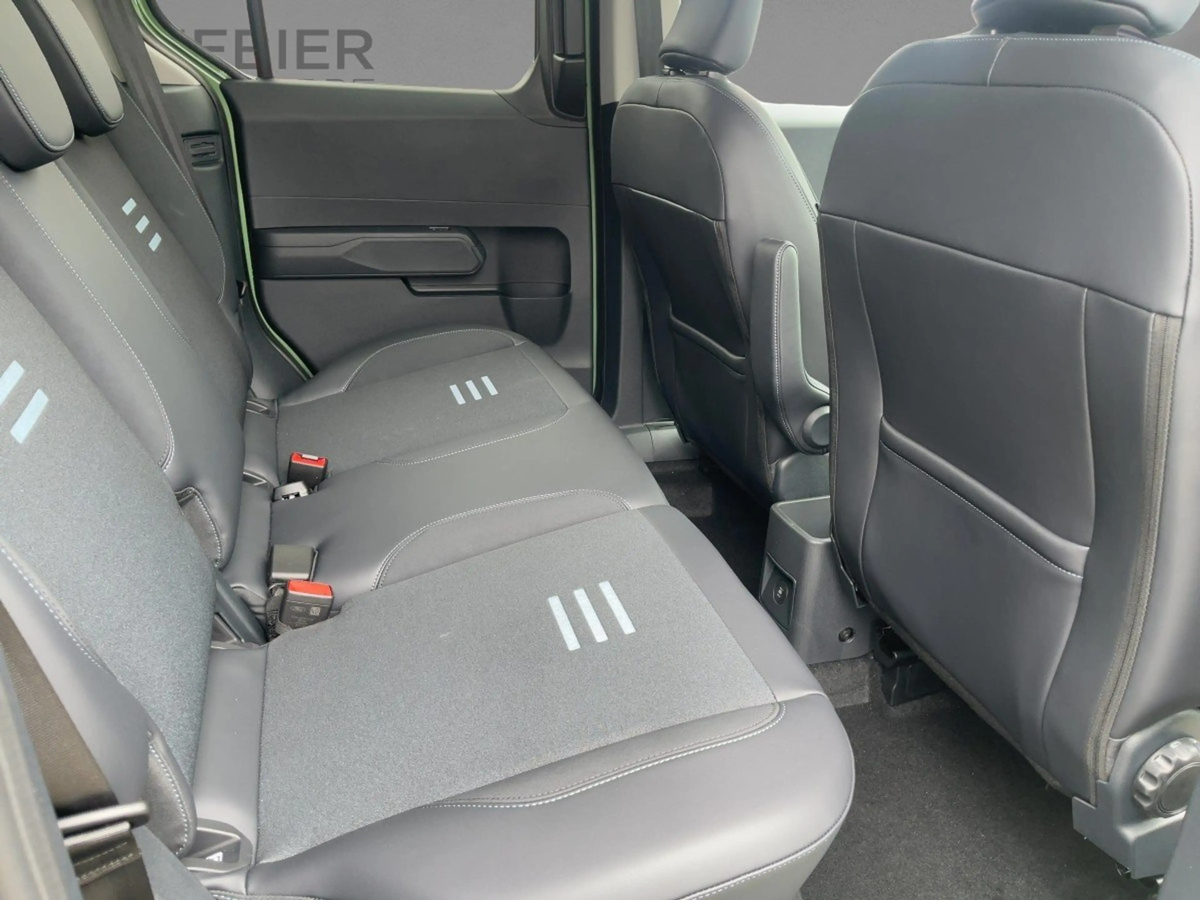 Ford Tourneo Courier Active+ACC+Navi+TWA+AHK+Cam+LM — photo 10