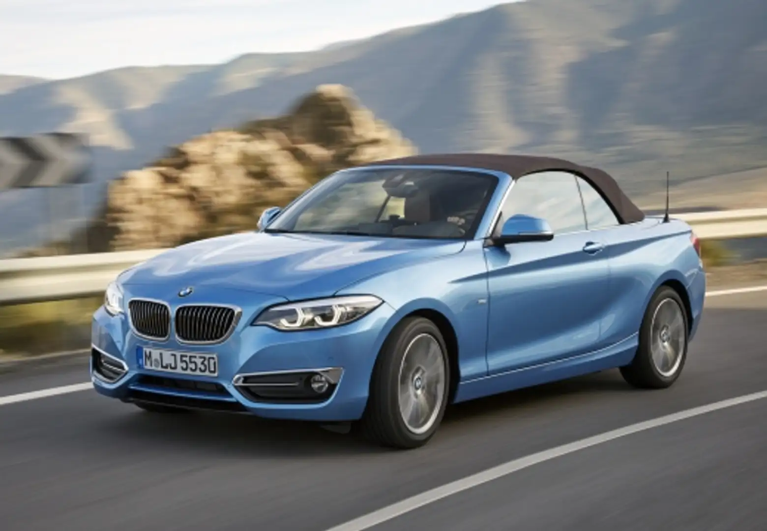 BMW 218 218dA Cabrio Blanc - 2