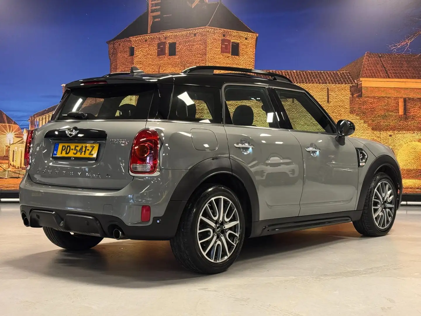 MINI John Cooper Works Countryman Mini 2.0 S Chili JCW Aut Panodak LED H/K Gris - 2