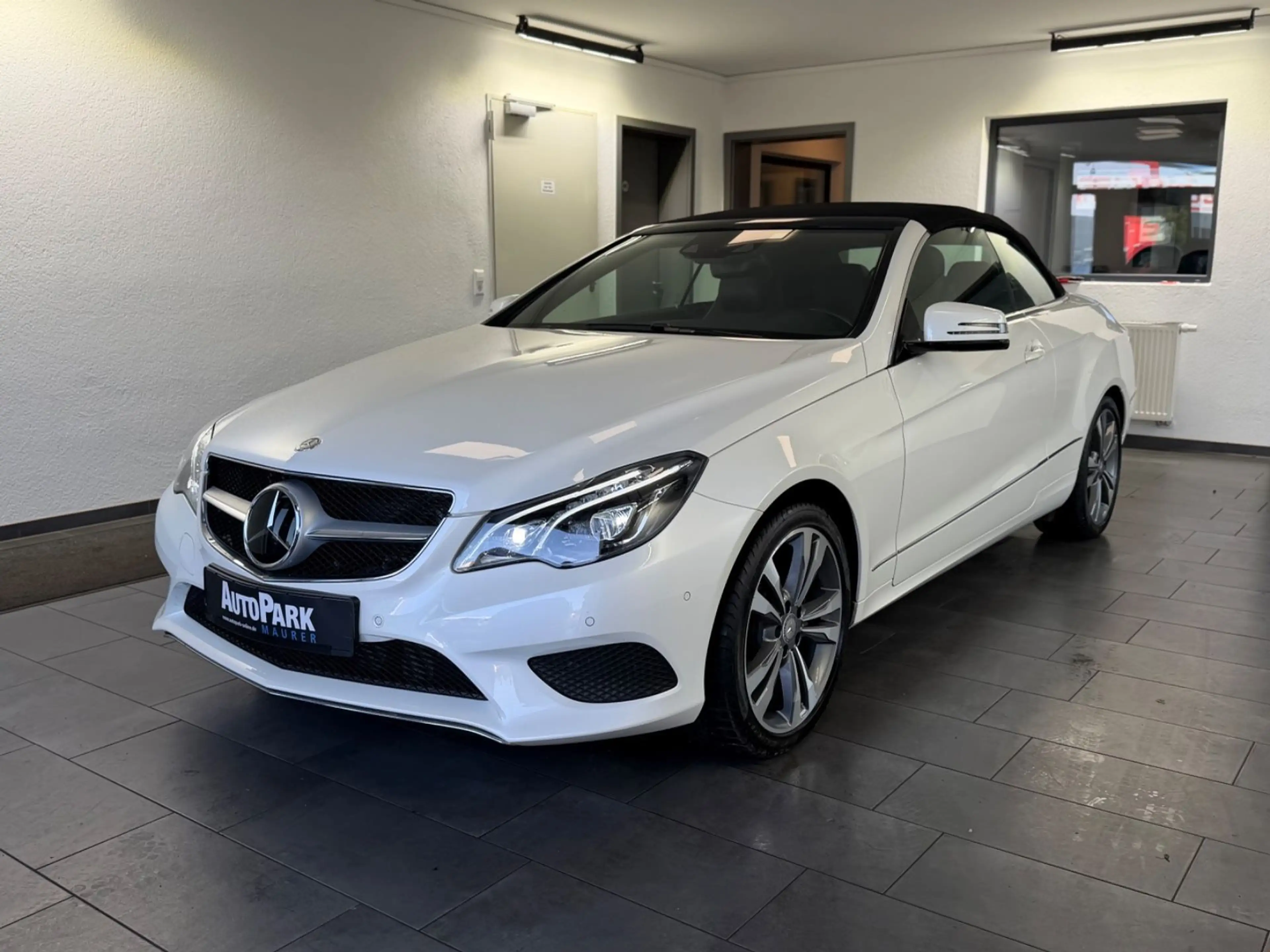 Mercedes-Benz E 350 d Cabrio | DISTRONIC | AIRSCARF | AHK — photo 4