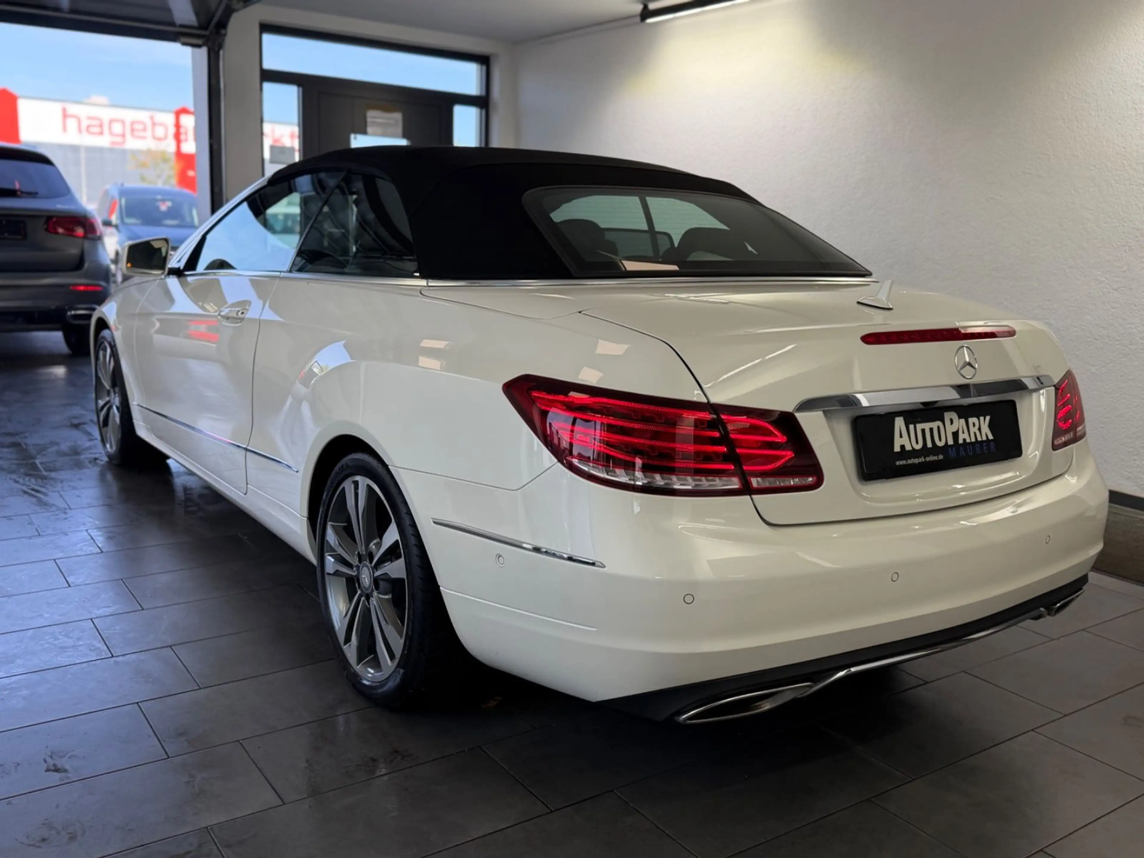 Mercedes-Benz E 350 d Cabrio | DISTRONIC | AIRSCARF | AHK — photo 14