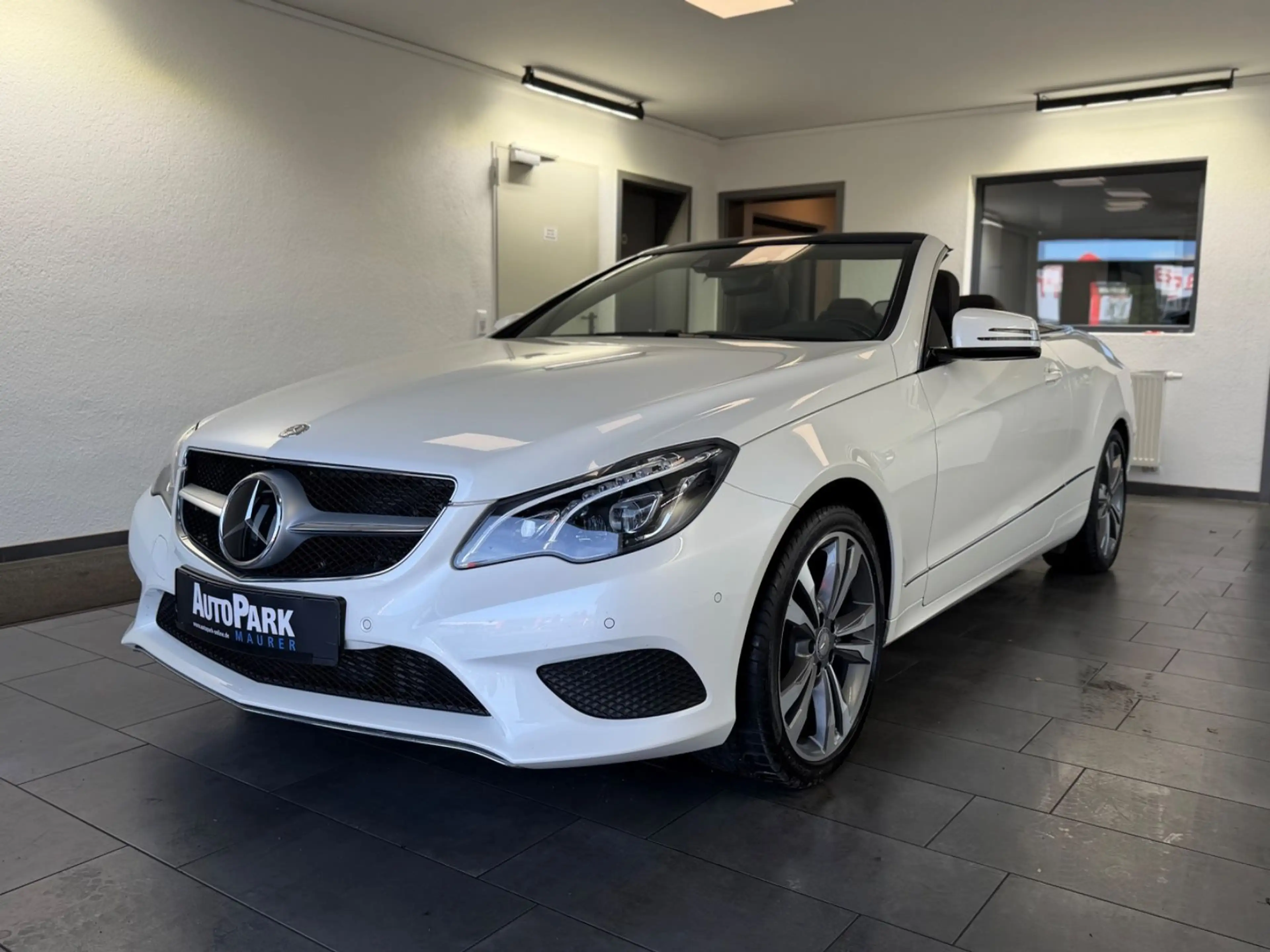 Mercedes-Benz E 350 d Cabrio | DISTRONIC | AIRSCARF | AHK — photo 3