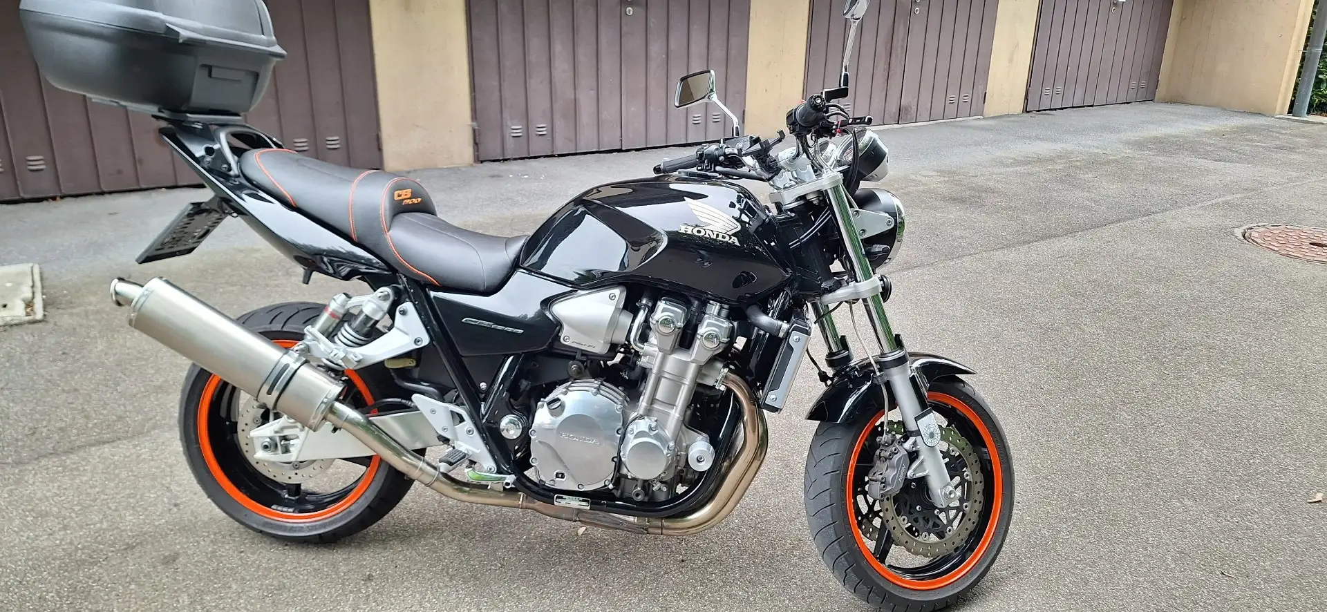 Honda CB 1300 Noir - 1