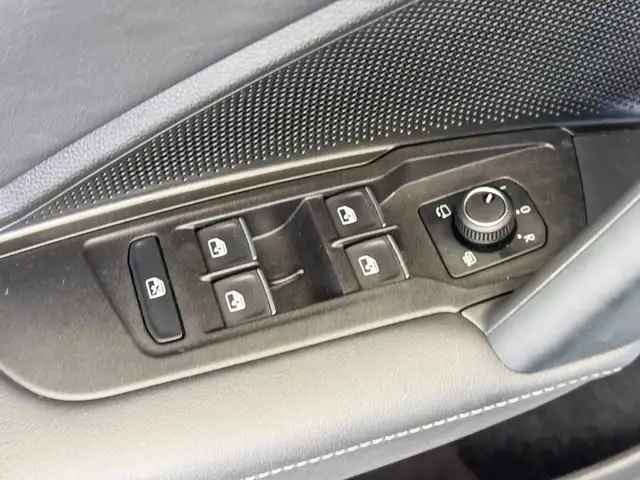 Volkswagen Tiguan view 20