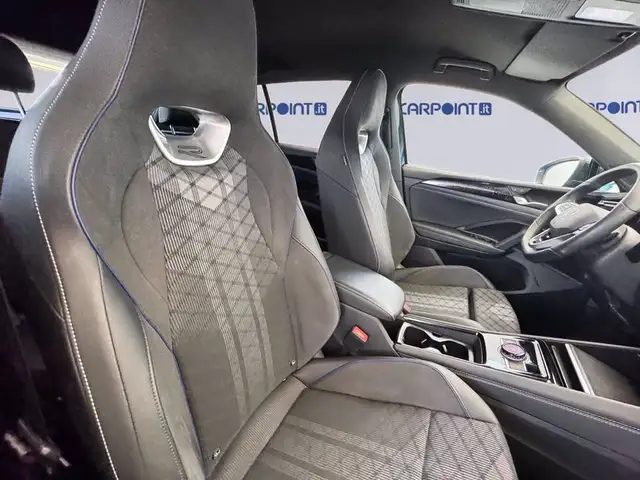 Volkswagen Tiguan view 8