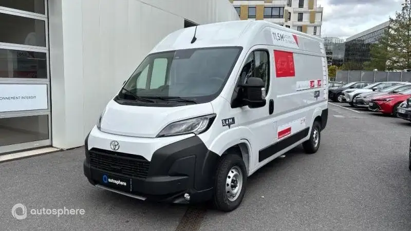 TOYOTA Proace