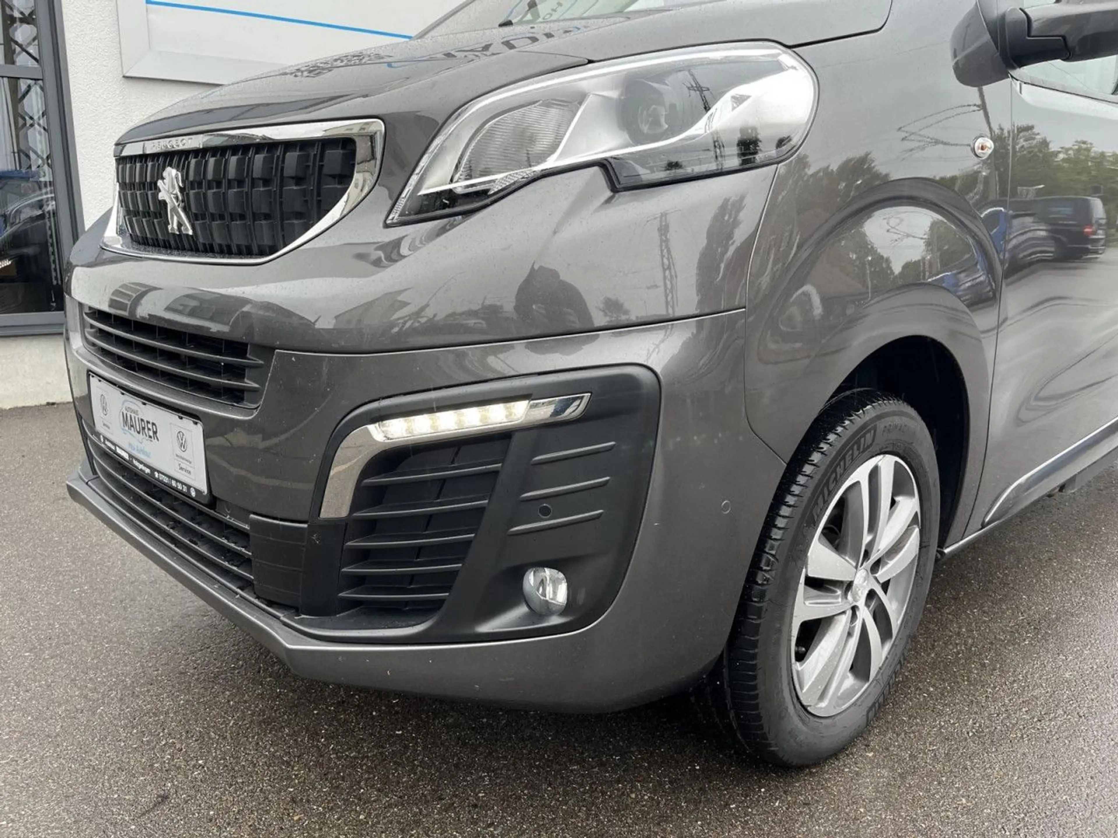 Peugeot Traveller 2,0 HDI Parvan E-Rollstuhl Kassettenlift — photo 4