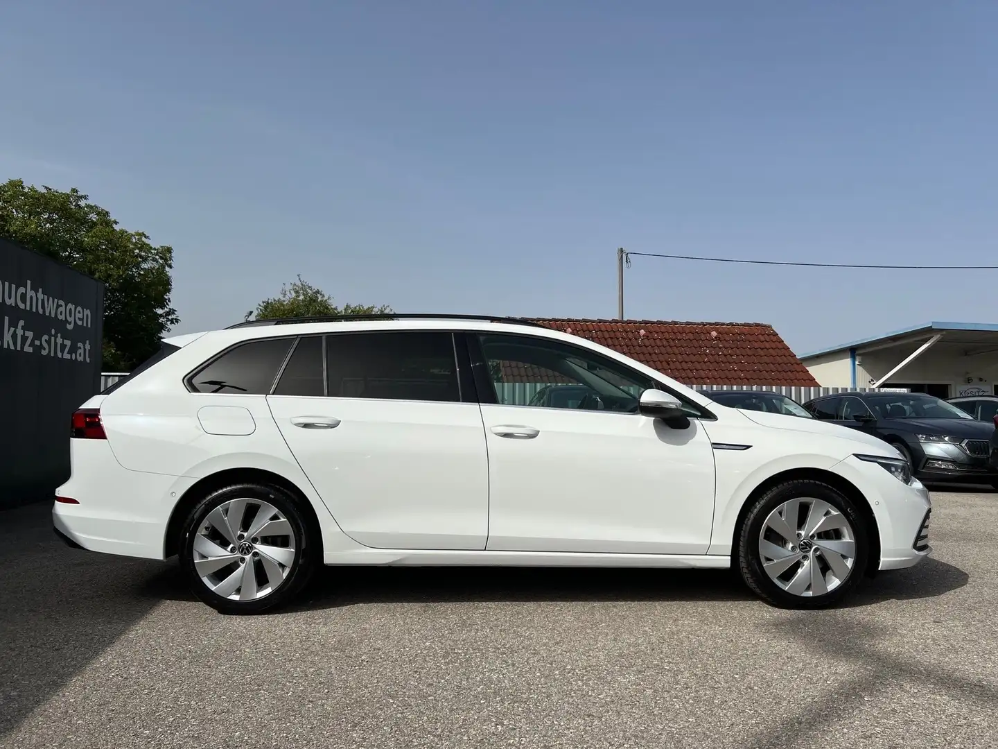 Volkswagen Golf Variant 2,0 TDI Style DSG | NP: €46.500 Weiß - 2